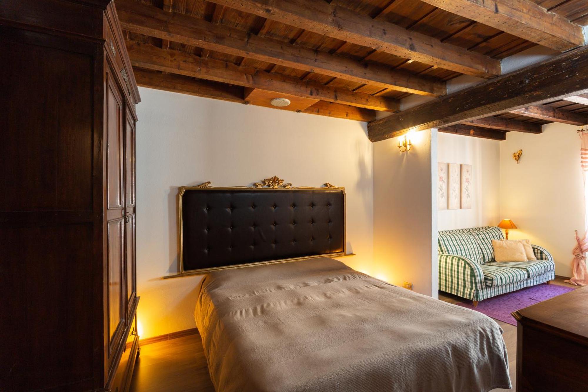 La Castellana Apartment Бергамо Екстериор снимка